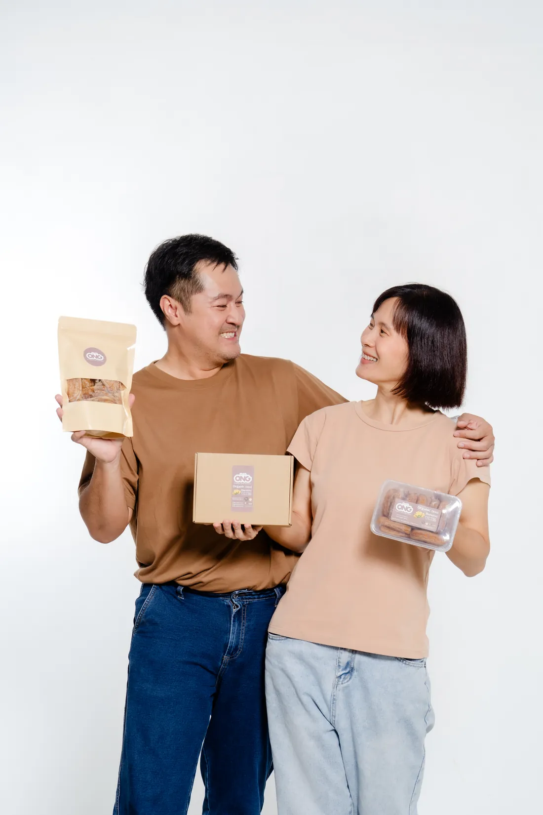 คู่รักกับกล้วยตาก